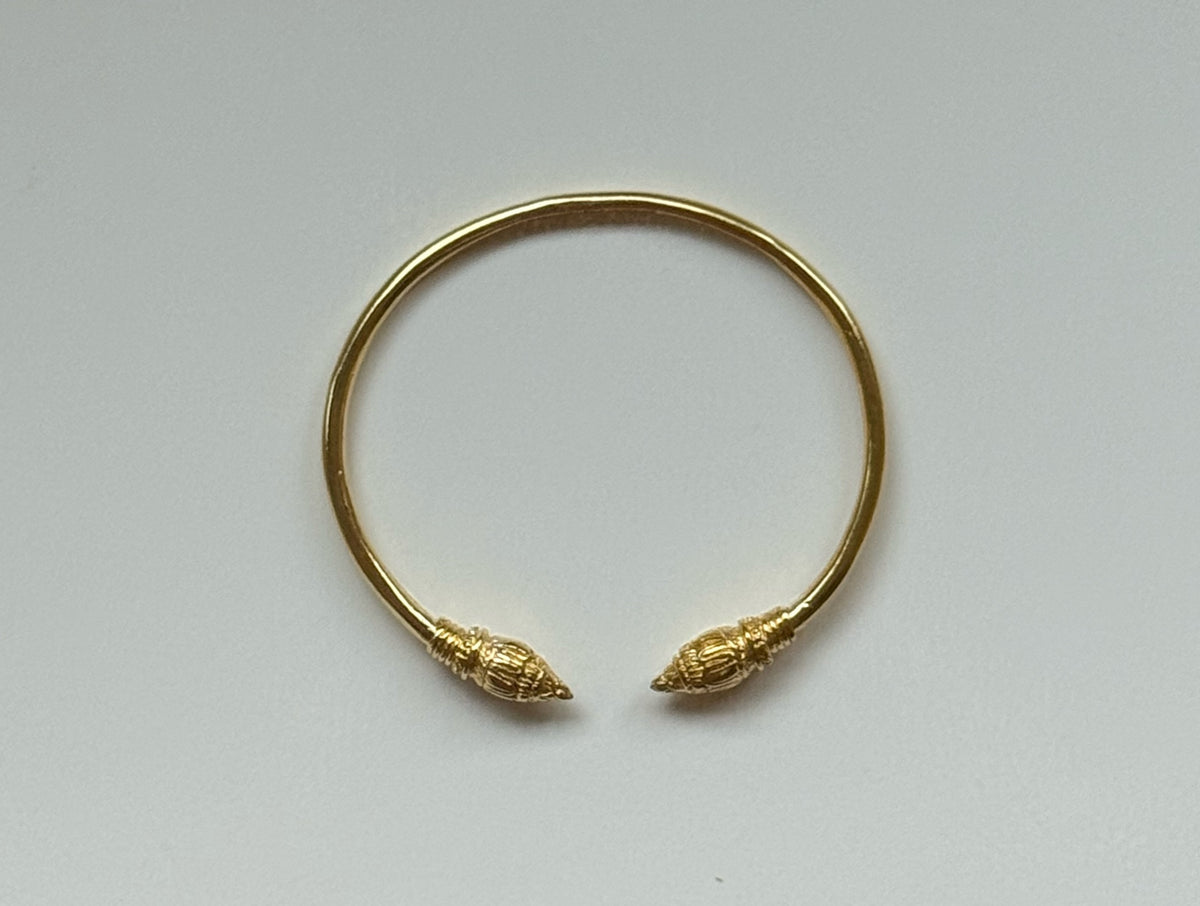 Kbach Pka Chhouk Bangle